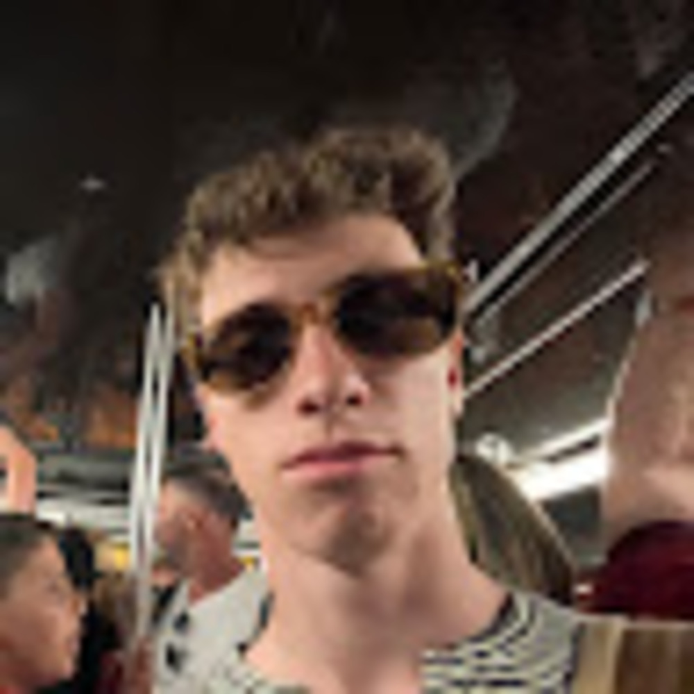 Meet your Posher, Evan